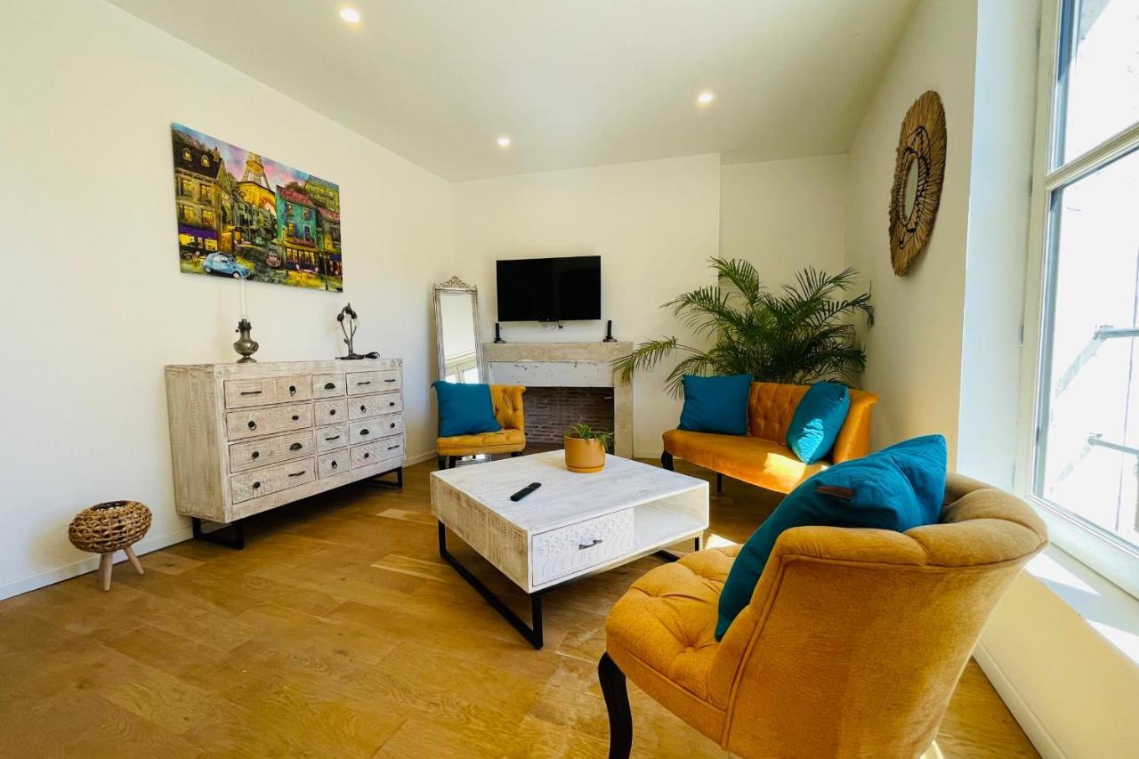 The Ronsardienne Suite In A Charming Mansion At The Gates Of Tours 圣阿韦尔坦 外观 照片