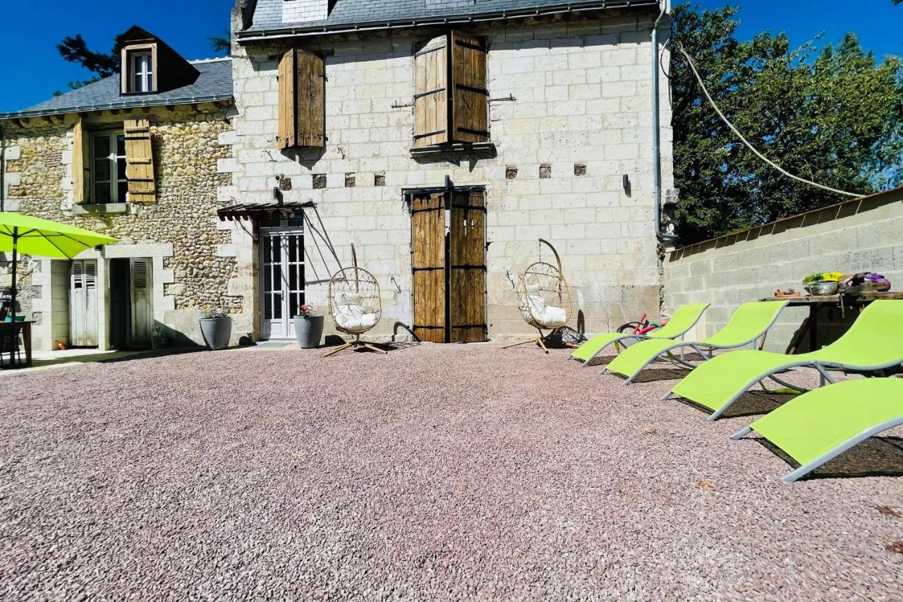 The Ronsardienne Suite In A Charming Mansion At The Gates Of Tours 圣阿韦尔坦 外观 照片
